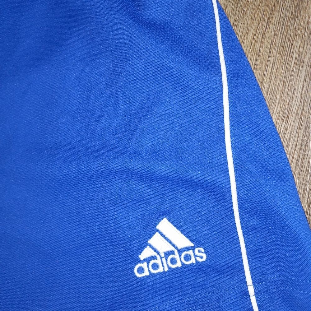 Adidas Shorts - Picture 4 of 7